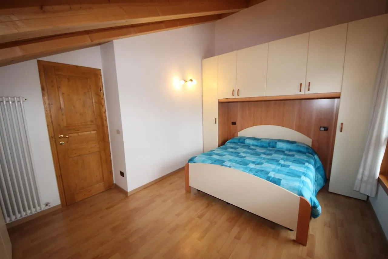 Albergo Diffuso Costauta Costalta 0*,